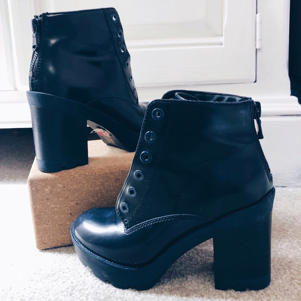 ALDO Platform heel booties